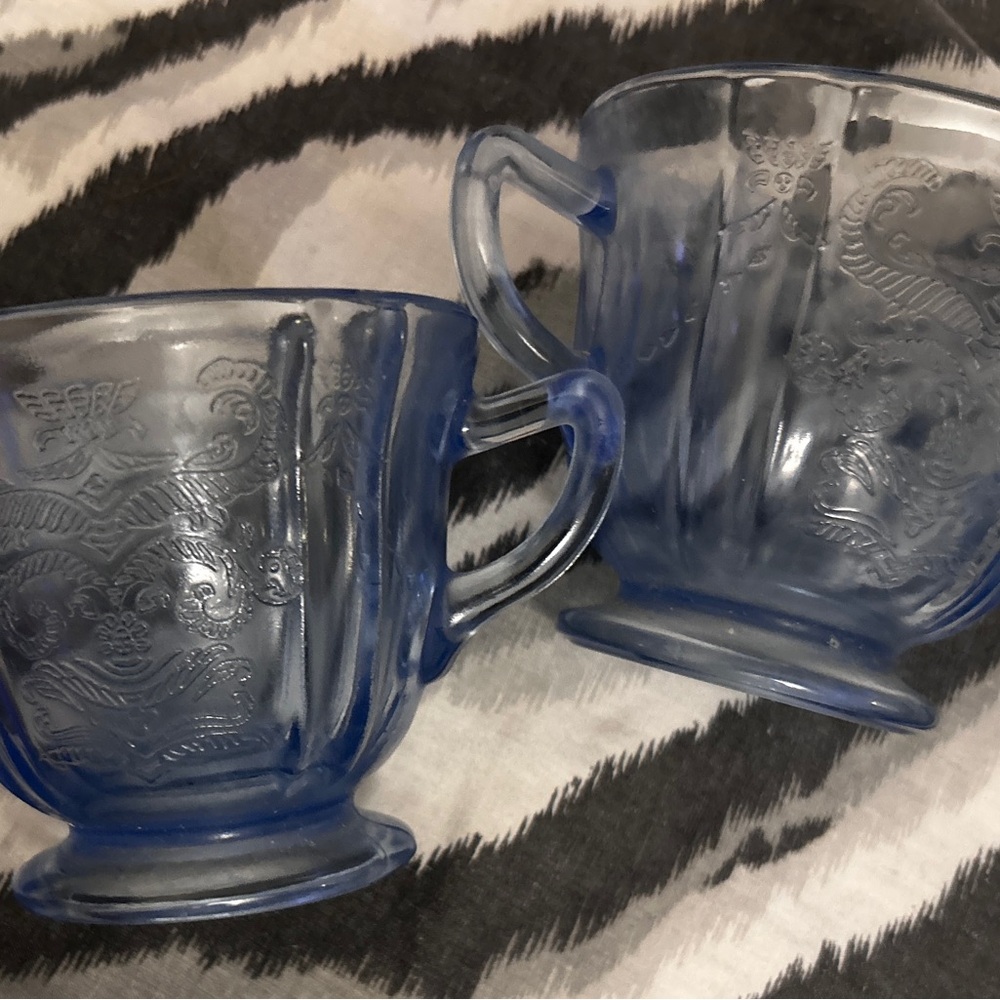 Elegant Blue Glass sugar and creamer set